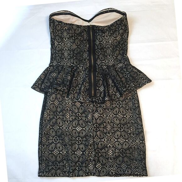 Romeo & Juliet Couture Black Lace Strapless Dress Jr MED - Picture 4 of 8